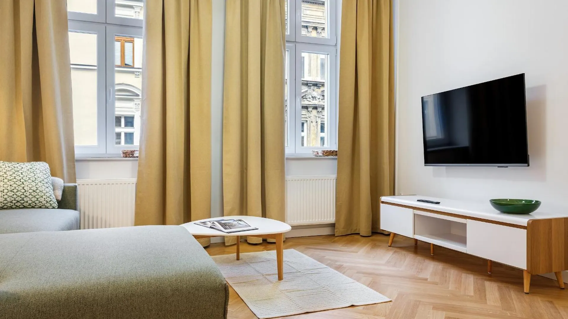 Tyzenhauz Suites Topolowa Kraków
