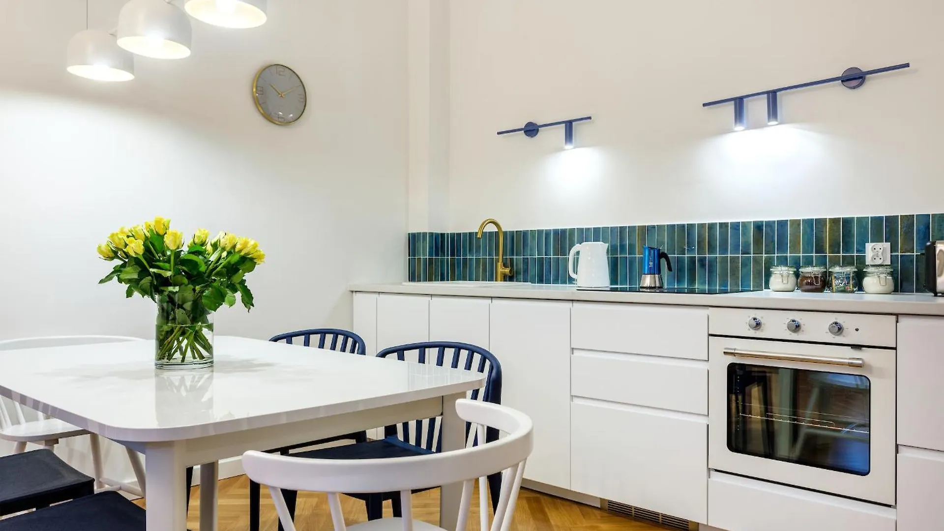 Tyzenhauz Suites Topolowa Kraków Lägenhetshotell
