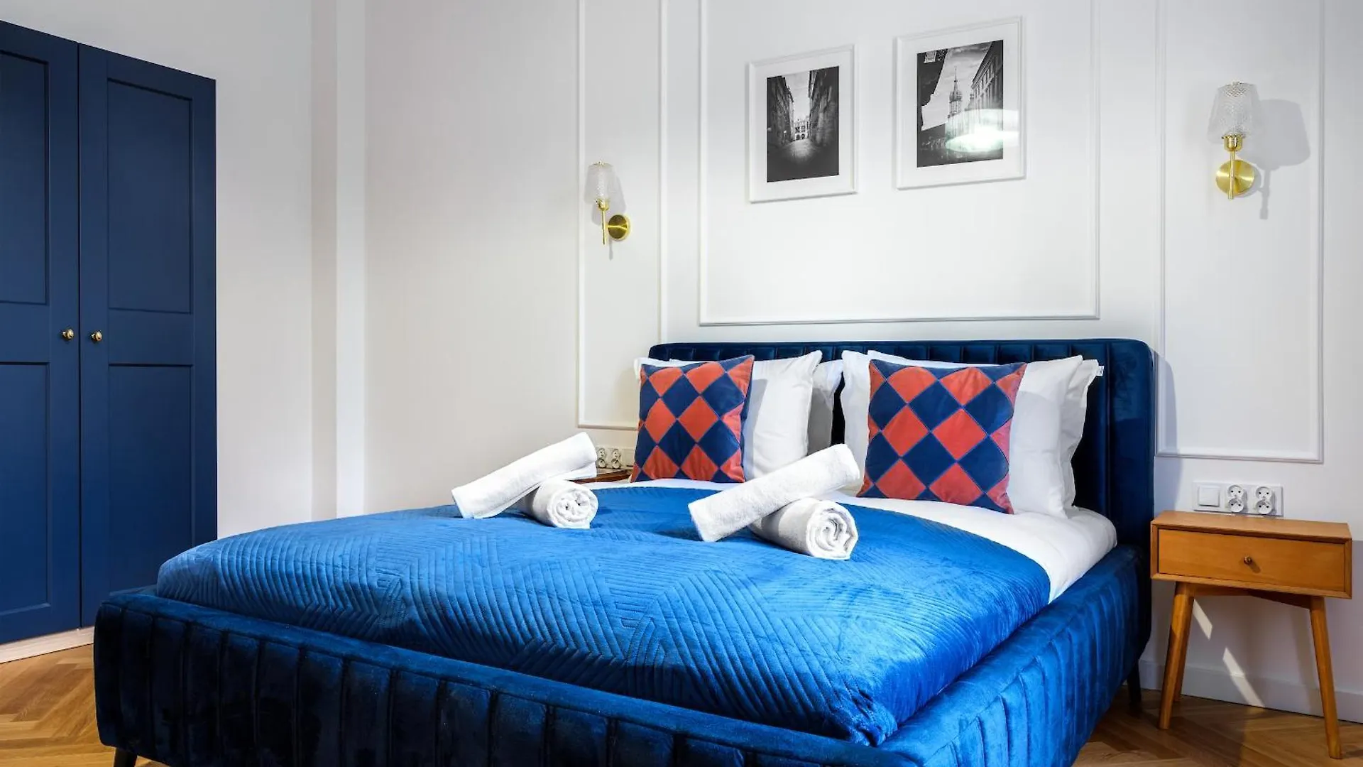 Tyzenhauz Suites Topolowa Kraków Lägenhetshotell