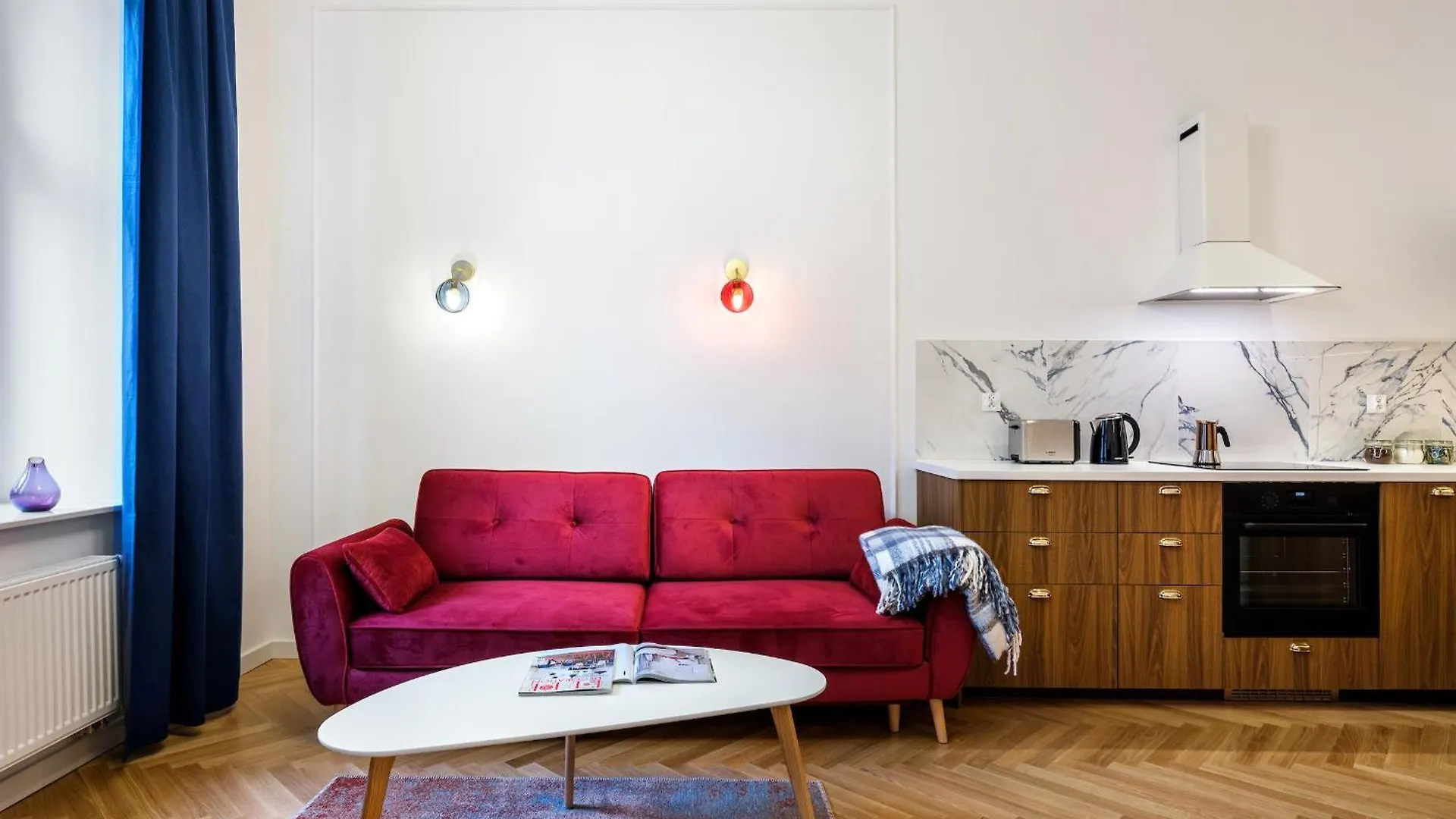 Tyzenhauz Suites Topolowa Krakow 0*,  Poland