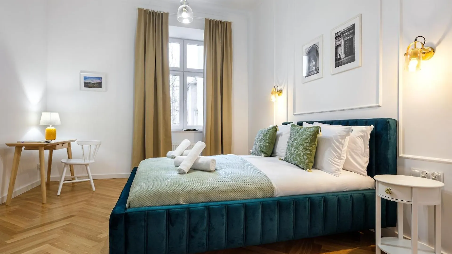 Tyzenhauz Suites Topolowa Krakow Aparthotel